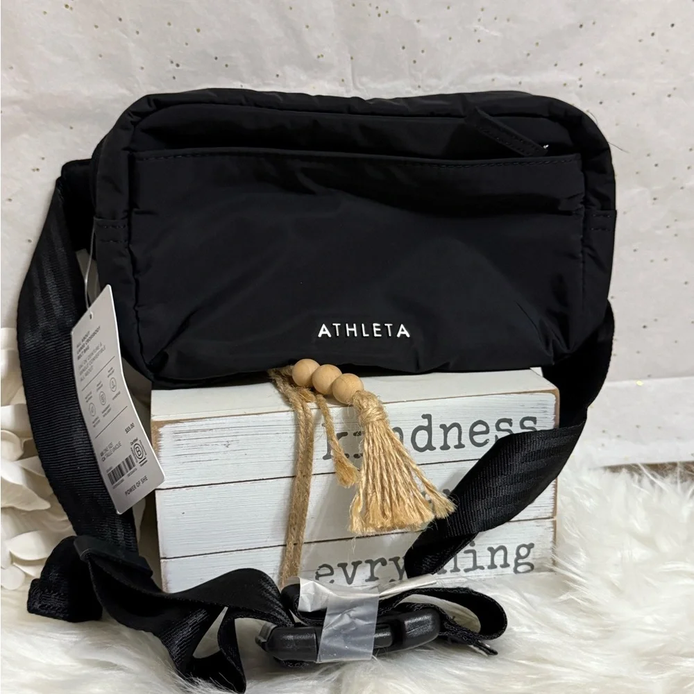 Athleta Black Crossbody Bag - Picture 1 of 5